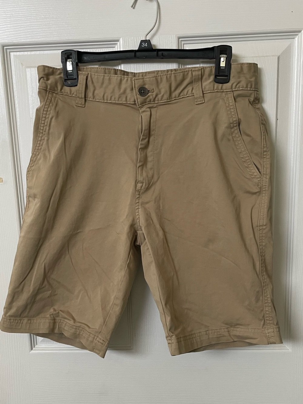 Calvin Klein 32 Men's Classic Khaki Casual Shorts